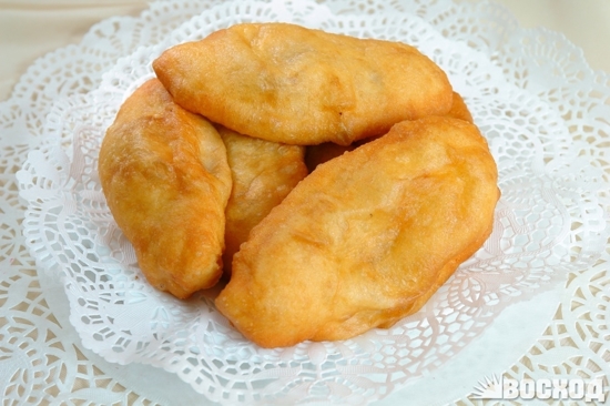 Picture of Deep Fried Pie with stewed cabbage 1pcs